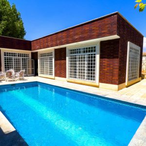 کلبه چوبی آپادانا یک رامسر